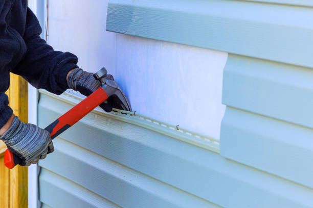 Reliable Siding Replacement contractor in Warrenville, IL by Creative Siding